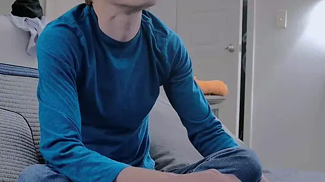 dilld0ugh405 online show from March 14, 2025, 9:32 pm