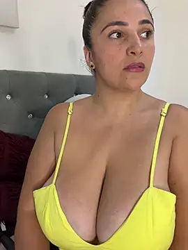 Taylortits online show from January 23, 2025, 1:51 am