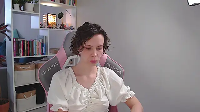 milly ross online show from January 25, 2025, 6:45 am