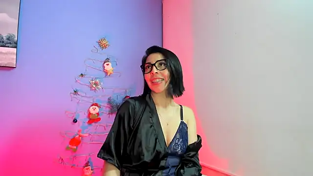 Snapshot of AdelleLennox_cg chatting on December 14, 2024, 5:51 am AdelleLennox cg online show from December 14, 2024, 5:51 am