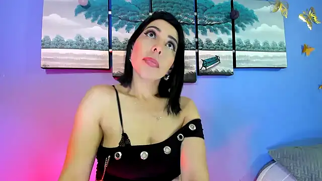 Snapshot of AdelleLennox_cg chatting on February 22, 2025, 1:57 pm AdelleLennox cg online show from February 22, 2025, 1:57 pm