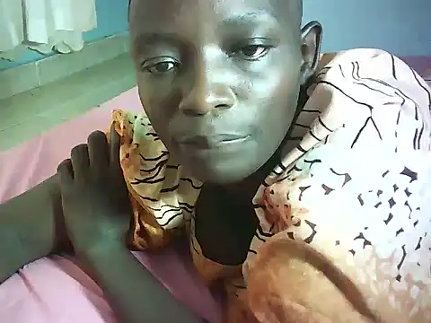 Snapshot of Sexy-BlackGold chatting on February 18, 2025, 12:28 pm Sexy-BlackGold online show from February 18, 2025, 12:28 pm