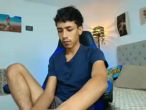 Ostin18hot online show from November 26, 2025, 2:56 am