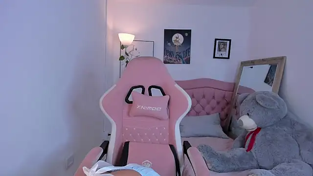 Adria ross online show from February 25, 2025, 12:24 pm