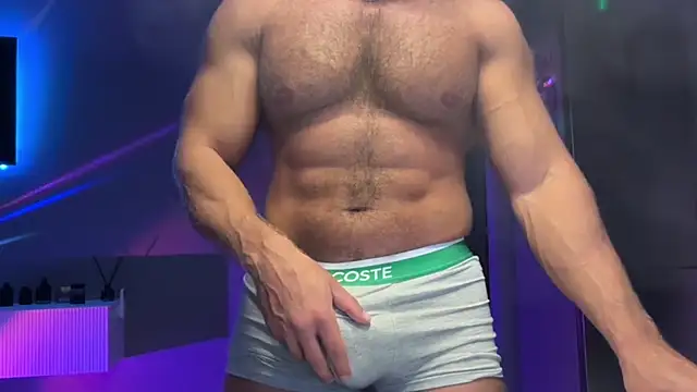 KarlosRichi online show from November 20, 2025, 5:23 pm