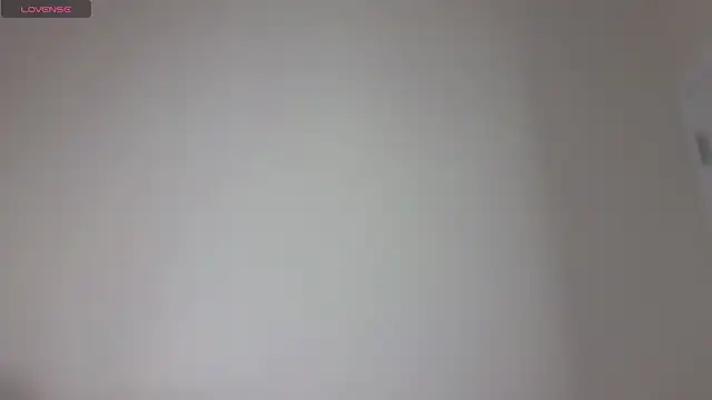 Snapshot of yumimia chatting on February 11, 2025, 2:35 pm yumimia online show from February 11, 2025, 2:35 pm