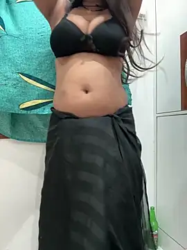 AASHI66 online show from October 23, 2025, 6:39 pm