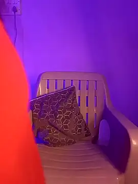 Jessicca Cum online show from February 5, 2025, 6:04 pm