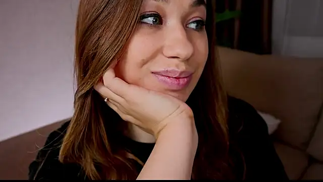 divetagrace online show from February 13, 2025, 12:24 am