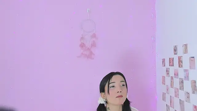 MIDORI BACK 01 online show from February 1, 2025, 7:55 pm