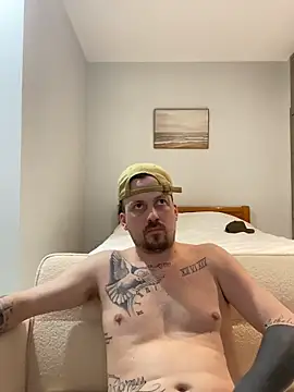 Snapshot of Tremblay_Simard chatting on March 18, 2026, 3:20 am Tremblay Simard online show from March 18, 2026, 3:20 am