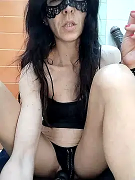 EmySkinny85 online show from March 7, 2025, 7:52 am