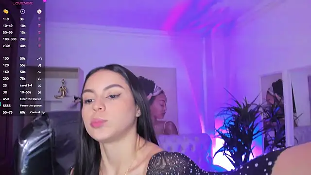 Aleejaa   online show from February 24, 2025, 2:26 pm