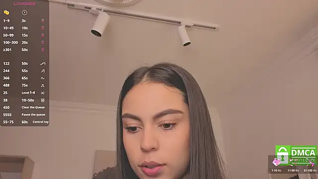 Aleejaa   online show from September 26, 2025, 11:47 am