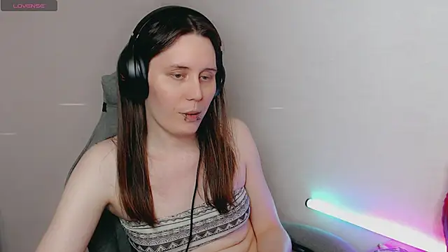 tracy cooper online show from December 28, 2024, 1:50 am