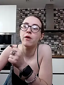 MartiniiSelenna online show from March 12, 2025, 9:44 am