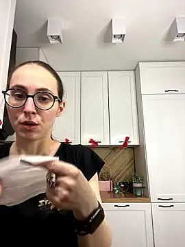 MartiniiSelenna online show from January 8, 2026, 6:59 am