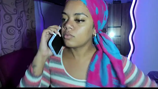 ladyrd1 online show from September 16, 2025, 6:58 am