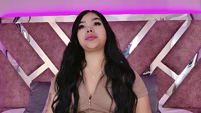 MarianaGarciaa   online show from February 22, 2026, 11:42 am