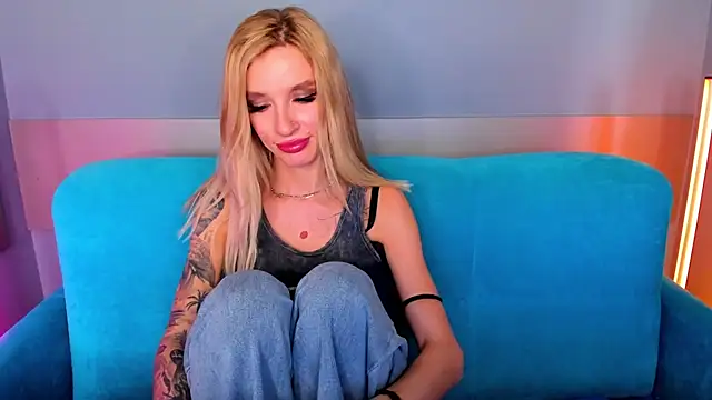 AlinaLovelyX online show from March 6, 2025, 4:41 am