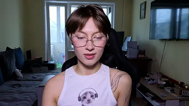 MalvinaBlum online show from March 26, 2026, 8:31 am