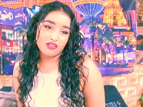 Snapshot of IndianAngel4u chatting on September 26, 2025, 5:22 am IndianAngel4u online show from September 26, 2025, 5:22 am