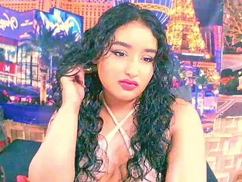 Snapshot of IndianAngel4u chatting on October 10, 2025, 5:28 am IndianAngel4u online show from October 10, 2025, 5:28 am