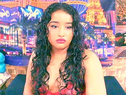 Snapshot of IndianAngel4u chatting on October 15, 2025, 5:29 am IndianAngel4u online show from October 15, 2025, 5:29 am