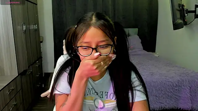 Snapshot of isa_bellaa0 chatting on December 6, 2024, 5:20 am isa bellaa0 online show from December 6, 2024, 5:20 am