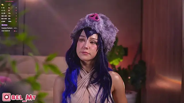 Snapshot of Bella-Franco chatting on September 16, 2025, 5:36 pm Bella-Franco online show from September 16, 2025, 5:36 pm