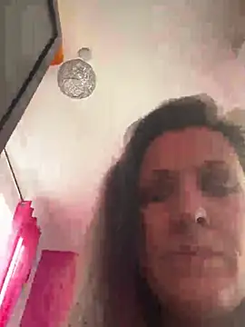 Lwhite1 online show from March 20, 2025, 4:42 pm