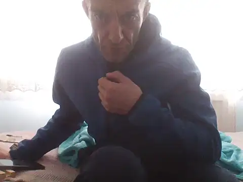 Aktorihann online show from October 15, 2025, 11:43 am