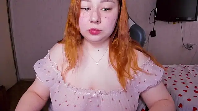 Snapshot of Milafoxxxy chatting on February 20, 2025, 3:56 am Milafoxxxy online show from February 20, 2025, 3:56 am