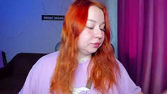 Snapshot of Milafoxxxy chatting on September 19, 2025, 8:16 am Milafoxxxy online show from September 19, 2025, 8:16 am