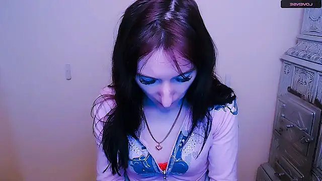 AmandaSell online show from February 11, 2025, 11:10 am