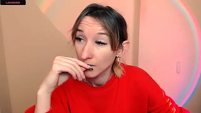 AmandaSell online show from November 19, 2025, 8:14 am