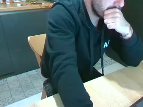 giorgakaci69 online show from December 9, 2024, 12:01 am