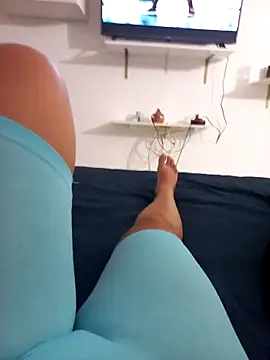 Snapshot of buterfly1519 chatting on September 21, 2025, 7:59 pm buterfly1519 online show from September 21, 2025, 7:59 pm