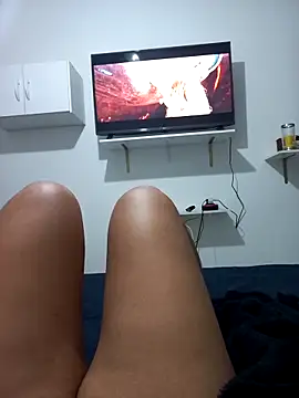 Snapshot of buterfly1519 chatting on October 5, 2025, 12:53 am buterfly1519 online show from October 5, 2025, 12:53 am