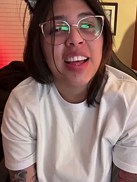 miacanela xo online show from February 25, 2025, 4:35 am