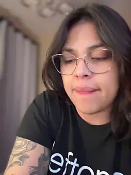 miacanela xo online show from March 17, 2025, 1:35 am