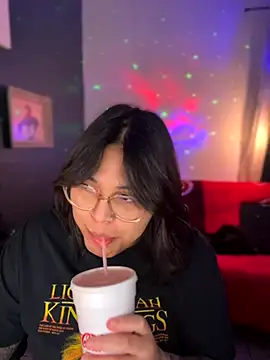 miacanela xo online show from November 24, 2025, 5:07 am