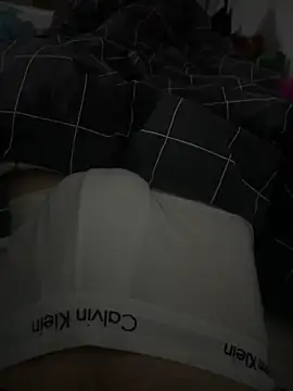 Snapshot of bdsm19 chatting on February 22, 2026, 12:34 am bdsm19 online show from February 22, 2026, 12:34 am