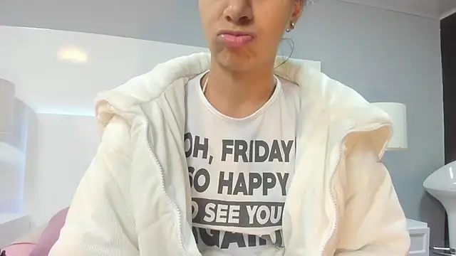 Tamaraakins online show from February 18, 2025, 12:06 pm