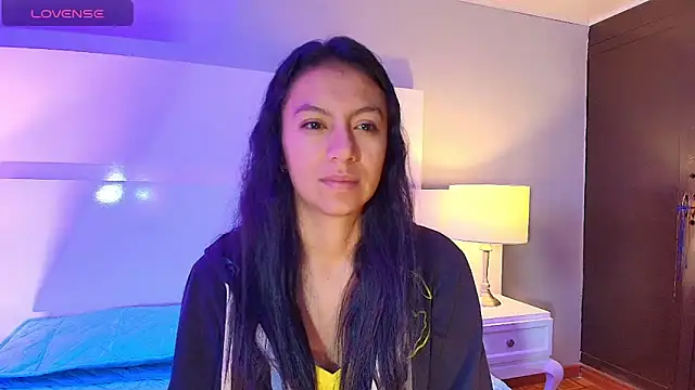 Tamaraakins online show from September 9, 2025, 12:48 pm