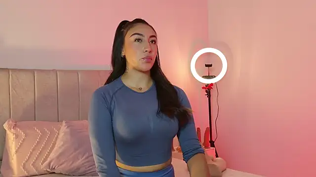 1m megan online show from June 6, 2026, 4:06 am