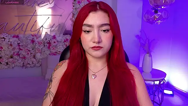 ViolettCastel online show from November 22, 2025, 7:13 pm