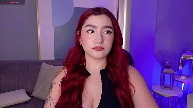 ViolettCastel online show from February 23, 2026, 7:55 pm