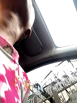 sweetsarabig22cm online show from November 27, 2025, 6:32 pm