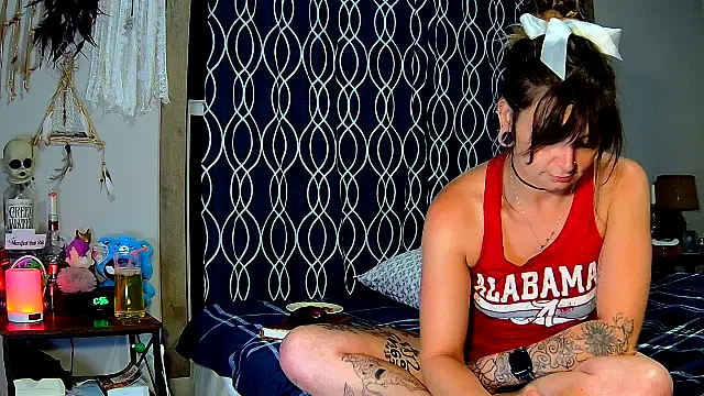 Snapshot of ZeelaXoXo chatting on September 13, 2025, 4:01 am ZeelaXoXo online show from September 13, 2025, 4:01 am